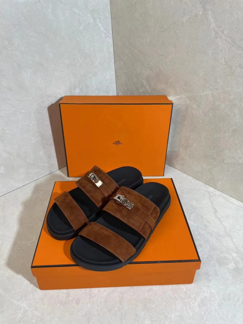 H**mes slippers